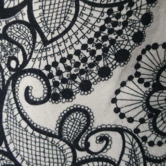Cache Lace Print Paisley Floral Cowl Neck Blouse Medium Sleeveless Black White - Picture 9 of 9